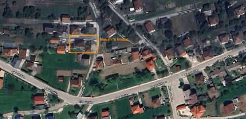 Resnik Casa | Musafir's House