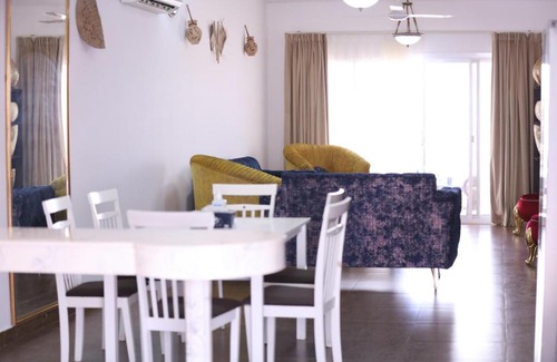 Muscat Casa | Muscat beach front GH