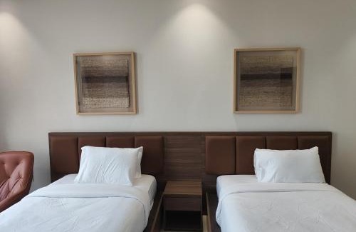 Al Khuwair Apartamento | Muscat City Stay - 2BR Apt 308 near Grand & Avenue Mall
