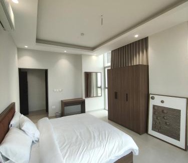 Al Khuwair Apartamento | Muscat City Stay - 2BR Apt 308 near Grand & Avenue Mall