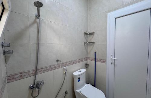 Al Ghubrah Ash Shamaliyyah Casa | Muscat Guesthouse 3 All Private Ensuite Rooms