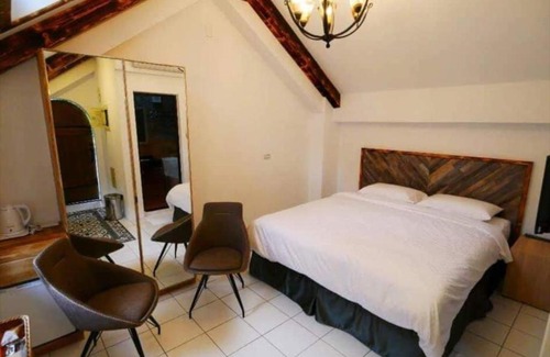 Puli Cama Y Desayuno | Mushroom Forest Guesthouse Camping Site