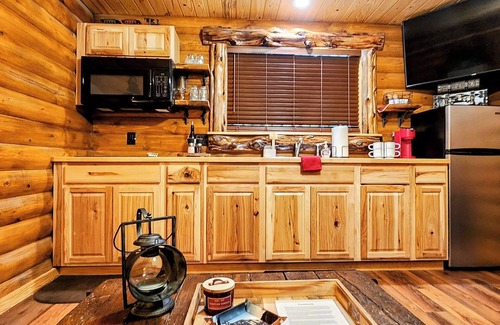 Mid America Cabina | Music Mountain Retreat Cabin A