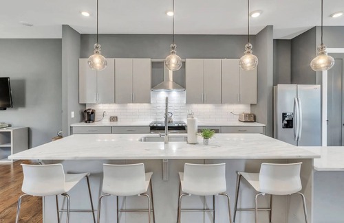 East Hill Condominio | Music Row Retreat 1035-Sleeps 10