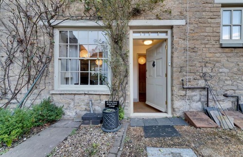 Oundle Casa | Music School Cottage 1