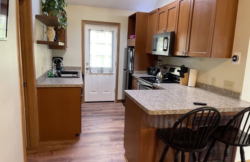 North Haven Casa | Musical Themed Remodeled 2-bed 1-bath Apartment