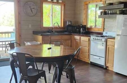 Fremont Cabina | Muskie Cabin - Waterfront resort on Fremont Wolf River