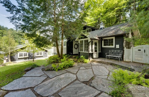 Muskoka Lakes Casa | Muskoka retreat located in one of the most sought after areas of Muskoka