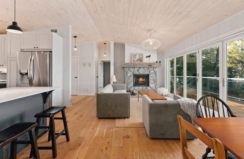Muskoka Lakes Casa | Muskoka's Dreamcatcher, Lake Muskoka