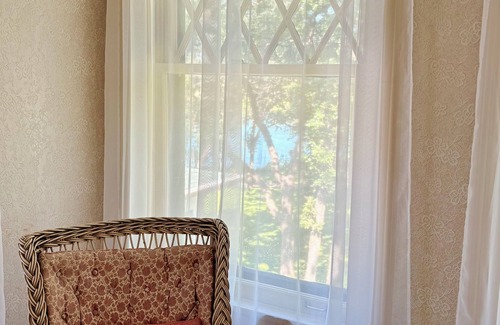 Little Falls Casa | Musser Mansion at Linden Hill Historic Estate