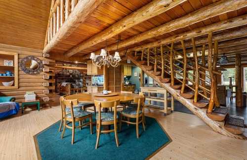 Pillager Cabina | MUST SEE! COZY LOG CABIN WITH SAUNA & HOT TUB!