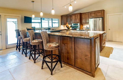 Marble Falls Casa | Mustang Meadows: Luxury Texas Hill Country Retreat