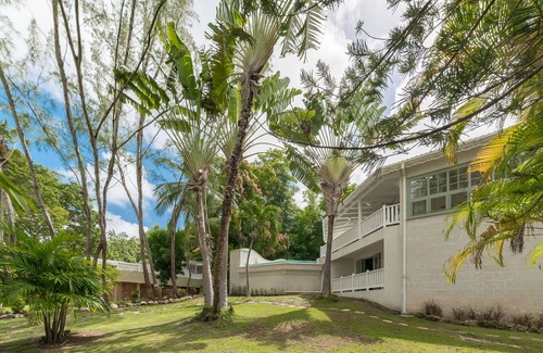 Mullins Villa | Semilla De Mostaza - Villa