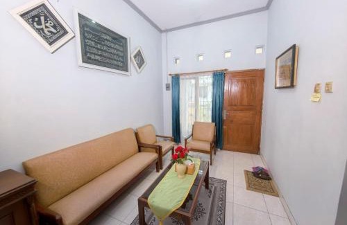 Depok Casa | Mutiara Babarsari Homestay Jogja