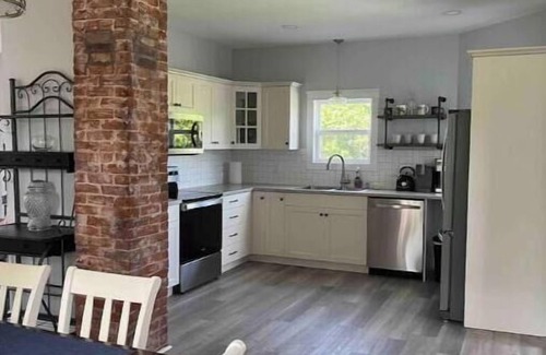 Central Bedeque Casa | Muttart Heritage House in Historic Bedeque Village