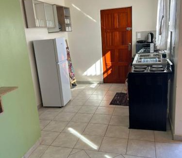 Mangaung Apartamento | MV self-catering Linden