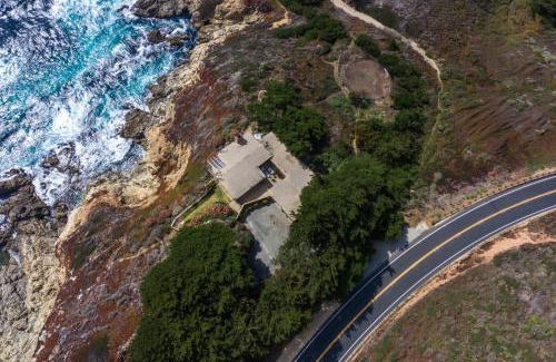 Carmel Casa | Mv45 Edge of the ocean estate Carmel by the Sea