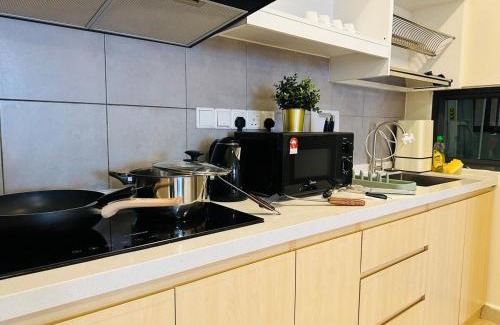 Taman Pertama Apartamento | MVA19#Family Suite 8 pax 3 Rooms Sunway Velocity Mall, MRT Maluri Cheras