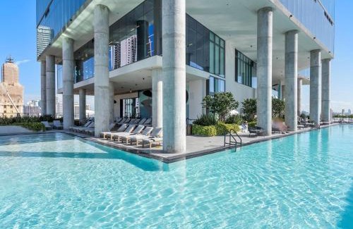 Downtown Miami Apartamento | MVR - 5-Star Resort Pool & Private Balcony