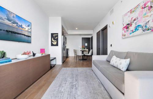 Downtown Miami Apartamento | MVR - 5-Star Resort Pool & Private Balcony