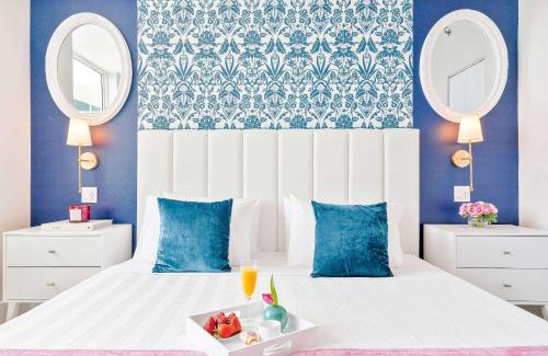 Coconut Grove Hotel | MVR Suite The Secret to Luxury Living Is Right Here