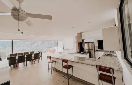 Chilpancingo de los Bravo Apartamento | Amplio y exclusivo departamento en Punta Diamante
