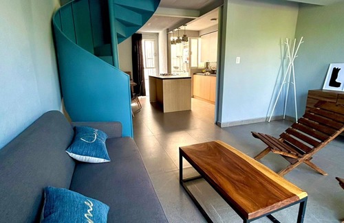 Tlaxcalancingo Casa | 10 min to Angeloplis! Family-sized, Netflix w/playground and Football park