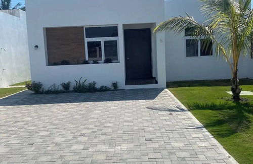 Puerto San Jose Casa | Puerto San Jose Brisas del Pacifico