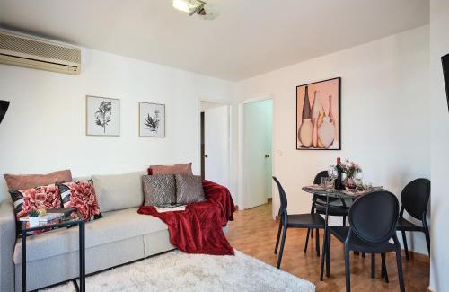 Arapiles Apartamento | My City Home- Bright apartment in great location