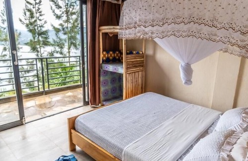 Gashaki Cabina | My Hill Eco-Lodge