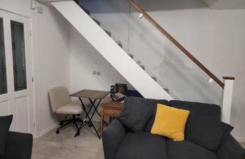Swinton Casa | My Holiday Home -2 Bed -Free Parking