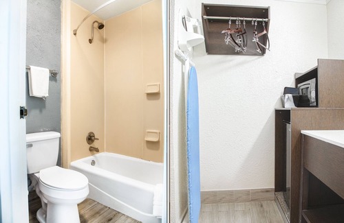 Macon Hotel | My Homes Macon North I-75 By OYO