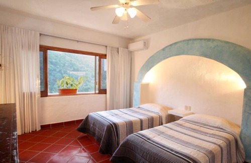 Mismaloya Casa | my house is your house