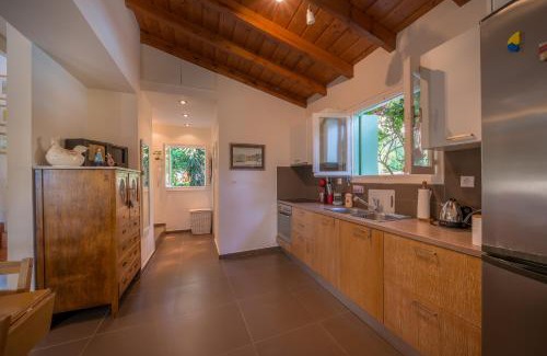 Agia Marina Casa | My Little House - Family House with Private Terrace