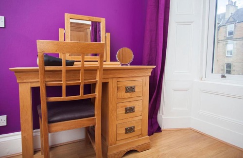 Bruntsfield Apartamento | My Meadows, City Centre Apartment, Sunny&Spacious