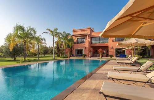 El Aggada Villa | Villa en Azib Oulad Lâdem con 6 habitaciones, capacidad 12