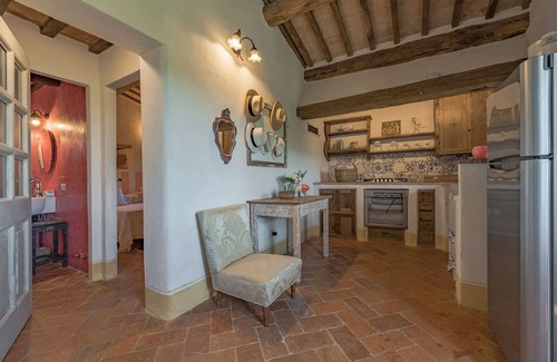 Pienza Villa | My Rental Homes - Podere il Sogno with private pool and large garden
