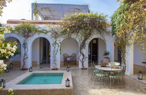Sidi Abdallah Ghiat Villa | Villa en Aït Amara con 5 habitaciones, capacidad 10