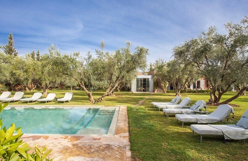 Sidi Abdallah Ghiat Villa | Villa en Aït Amara con 5 habitaciones, capacidad 10
