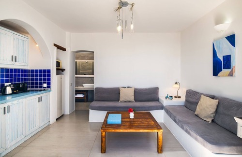 Kamari Villa | Villa en Fira con 1 habitaciones, capacidad 3