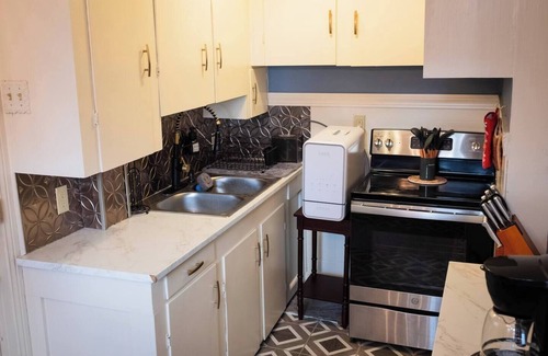 Concord Apartamento | My Sisters Place | Sleeps 6 Piano & Pool Table