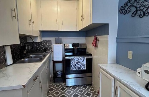 Concord Apartamento | My Sisters Place | Sleeps 6 Piano & Pool Table