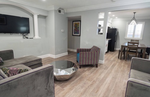 Faubourg Marigny Hotel | My SouthernComfort at 519 Frenchmen street! 307