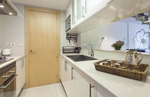 El Putget i Farro Apartamento | My Space Barelona 2 dúplex hasta 16 personas con terraza y piscina en el centro