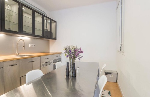 El Putget i Farro Apartamento | My Space Barcelona Piso en zona alta de 2 dormitorios para alquileres temporales
