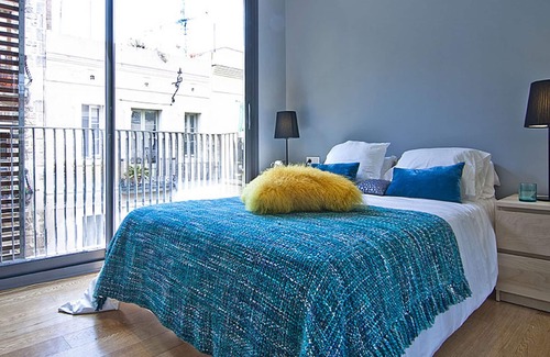 la Vila de Gracia Apartamento | My Space Barcelona Penthouse near commercial area with pool and terrace