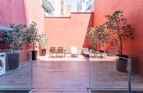 el Fort Pienc Apartamento | My Space Emirates - Fully equipped apartments near the Beach with shared pool