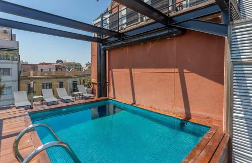 el Fort Pienc Apartamento | My Space Emirates - Fully equipped apartments near the Beach with shared pool