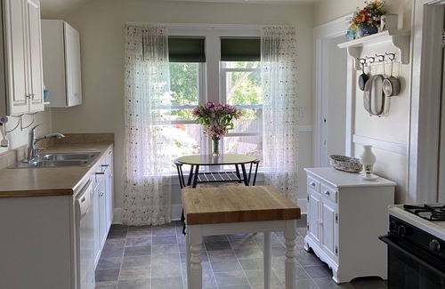 Erie Casa | My Urban Oasis