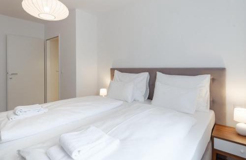 Favoriten Apartamento | MyFavorit Apartments - Spacious Apartments next to Puplic Transport U1 direct connection to Citycenter